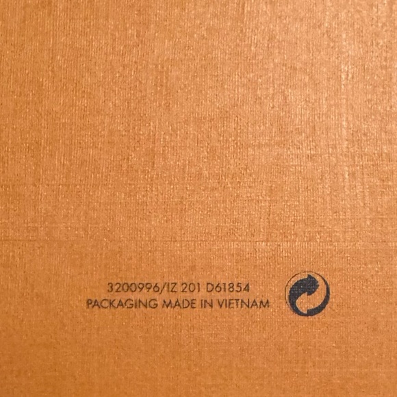 Authentic Louis Vuitton Medium Paper Shopping/Tote/Gift Bag EXCELLENT CONDITION - Picture 4 of 6